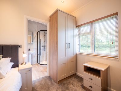 0415b97c 97fa 4c50 9aba e4e75a4e458f homerunner