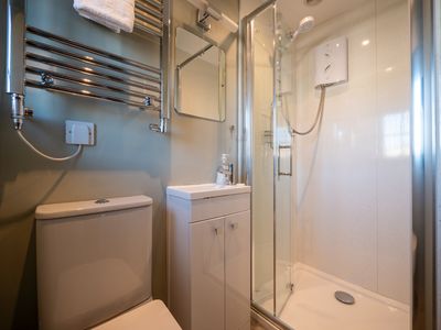 11d782f9 4757 49c2 847f d753c0ac5f65 homerunner