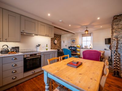 171fce8c e9a8 4ac0 86c0 3d4b1c3b570d homerunner