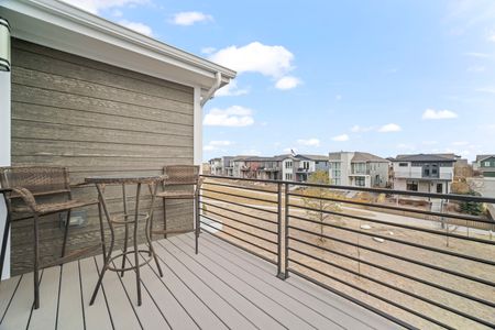 1b084801 fcd3 4138 9260 84aa7b390735 homerunner