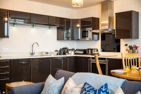 1d39791f 43db 45e0 8f08 51e1de315be3 homerunner