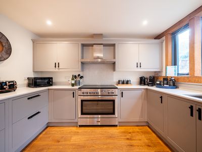 21db27f5 1430 4e66 bf6d 705d300eecca homerunner