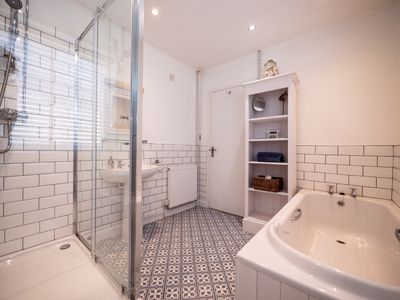 24b5b543 e411 4e4b a7c3 698f897de45d homerunner