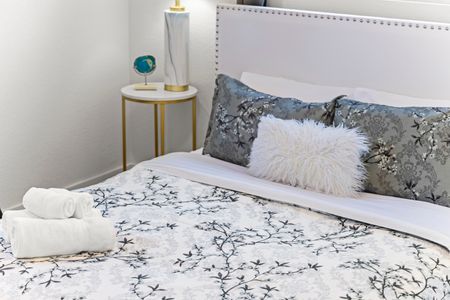 2a99d385 3b46 4287 b34c c13bf2a89dd6 homerunner