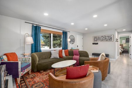 2c9c591e d3d3 4327 a84d c36706c3bb3a homerunner