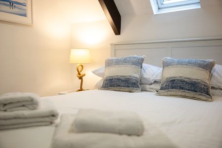 33369481 2033 450b a496 7940552b074a homerunner