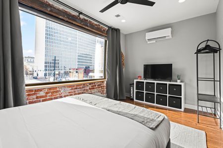 35e7a05a d6c7 4138 967c 2adda22f6403 homerunner