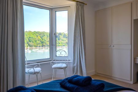 400cd1fe 86e9 4c56 93dd 7cef2bfc3897 homerunner