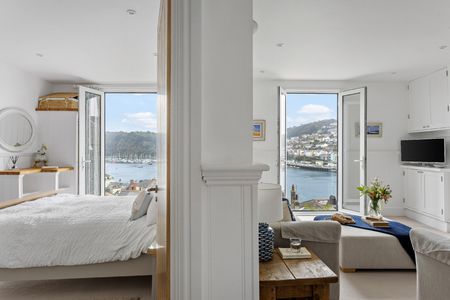 436cfda0 4ac9 40f9 8b04 a85c83f5082c homerunner