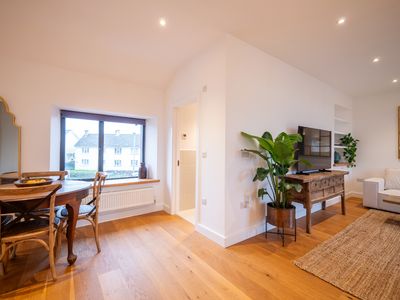 44830a68 a8d5 4cf6 8793 91e4cdff02fc homerunner