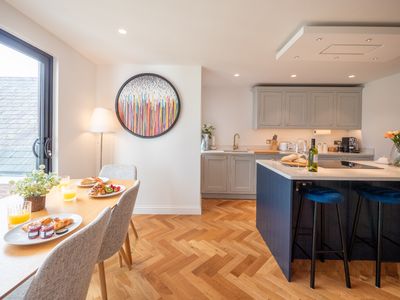 Trafalgar Cottage 26 4dae0081 23ac 4356 a2eb e87a4839f472 homerunner
