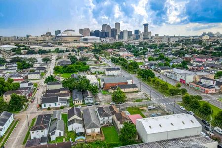 Take in sweeping skyline views of this one-of-a-kind city from above.