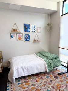 56d52e53 256e 40ea afd4 2c97e61ee6cf homerunner