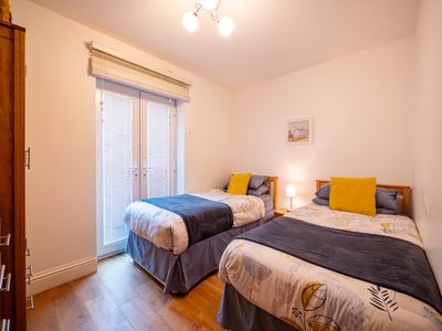 5916c4ae c1d2 4056 9ec0 ead262a52bc1 homerunner