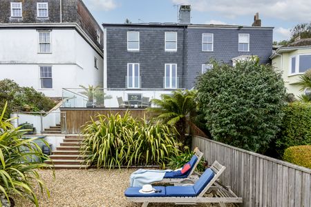 5e29b6fa 51a4 4ce1 8a3b 21a6a229eac2 homerunner