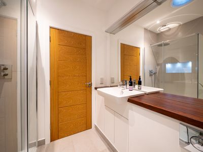 6788b654 3c76 4074 bcf6 10bf37b40ab3 homerunner