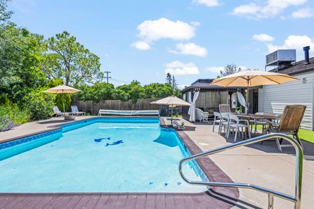 6c0a7205 c149 460d 855a f103f09651a9 homerunner