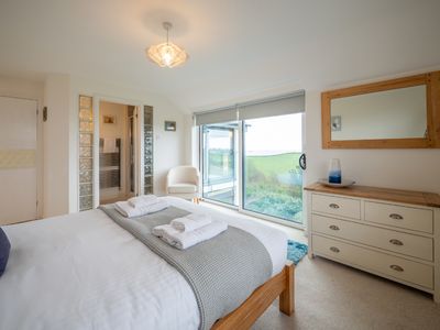 6f0f4c47 845c 4386 b3fe cb0c2106e391 homerunner