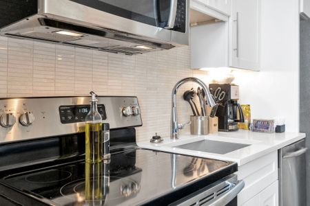 Kitchen (Unit 1)