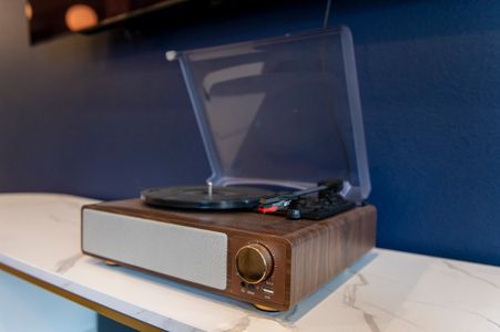 75fe48a1 73e9 46b7 acdf 54199e7bf523 homerunner