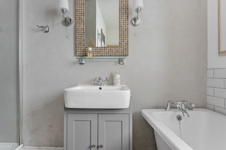 7d4973bd 632a 482f bb25 44e5234e12db homerunner