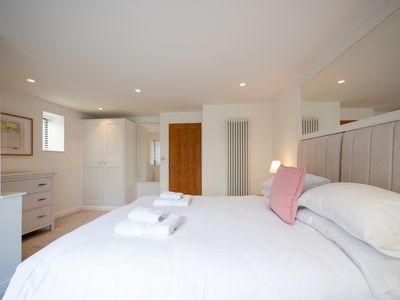 Trafalgar Cottage 31 80a8f5a5 296d 4feb 8ef7 91f05140e0d6 homerunner
