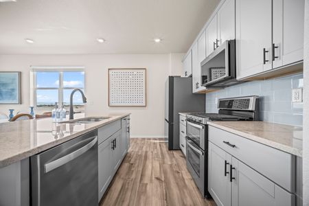 8119a9ed e310 470c a814 e3ed98f5ba62 homerunner