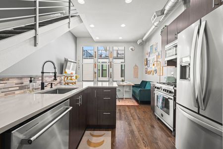 87abb6a3 d907 442e 8015 0859e1d27904 homerunner