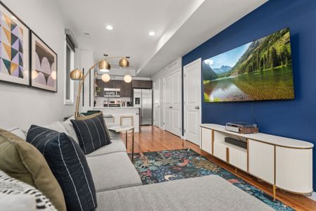 90a81bbf 7967 4a48 b0ee bdb995fcfdee homerunner