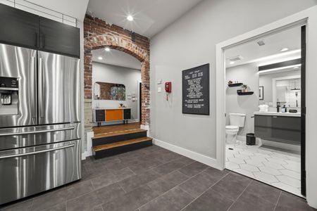 92b4fe96 276d 4d8c 9457 5405fa3e6c35 homerunner