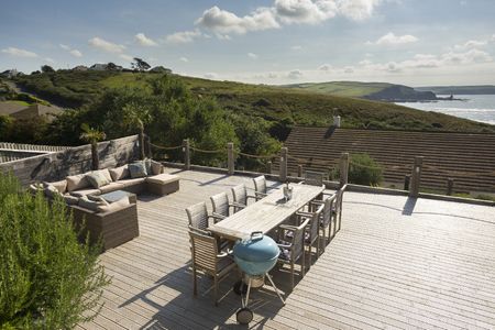 975f6e9e adec 4978 8a51 44442b36465c homerunner