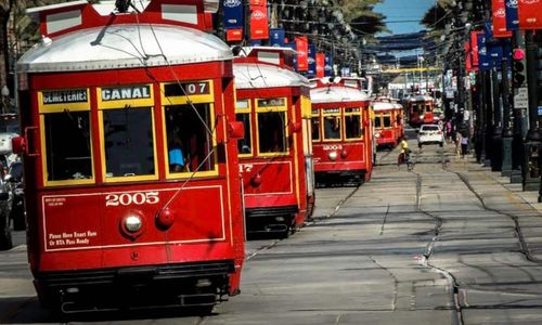 Steps from Canal Street & the iconic red streetcar line.