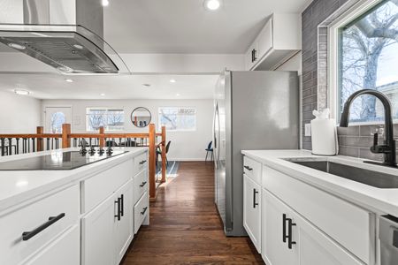 9d7200b9 5fd0 4393 8486 98c70a53658c homerunner