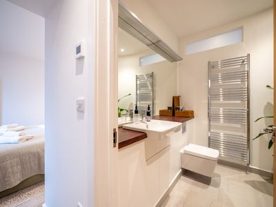 9fac355f 5be0 43d7 b290 e74aee898a9b homerunner