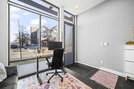 A35bf6ad 0319 451c b3c3 f05dafa70c74 homerunner