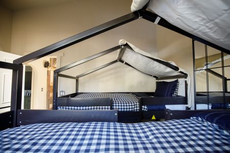 A5e230f4 4ee9 427f 92c5 31cf08659be2 homerunner