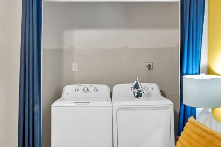 In-unit washer & dryer — pack light & stay comfortable all trip long.