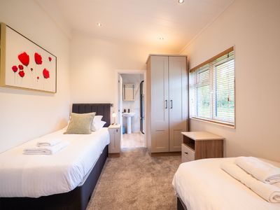 A98e60dd c856 4fd8 89b1 5952508afdcc homerunner