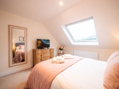 Ab853f9d c77f 4d8c 8ba4 c1cef2f2492d homerunner