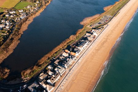 B1e6f0c8 017c 4a11 b4c3 578cce29b4ed homerunner