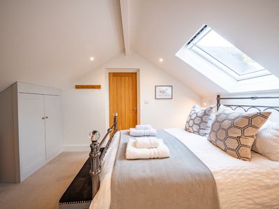 B405ddf7 f8d5 4d0e a3bd bda8e8ea7e1e homerunner