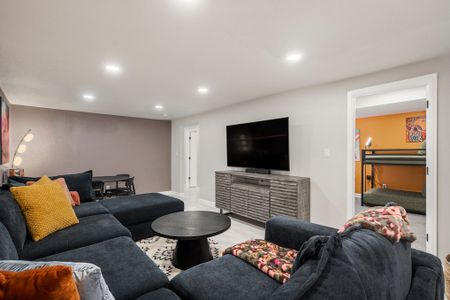 B553caaf 7e10 48e3 97ea 9e2c980c4198 homerunner