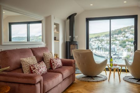 Trafalgar Cottage 5 B87923b9 1d5a 4ac2 96a7 3462277cb966 homerunner