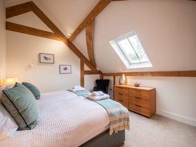 B9d2c738 3264 43b6 8ee0 416e77affd9a homerunner