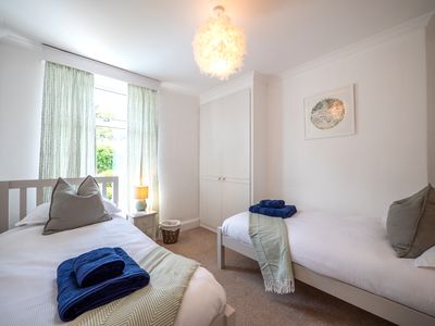 Bfec46c3 ce04 40b7 a79f 7c1abdeb100f homerunner