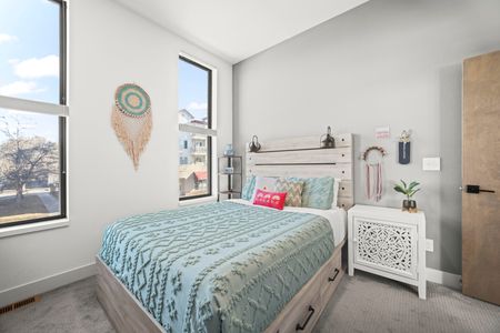 C1401a20 4938 4a6c aa2a f0321271a453 homerunner