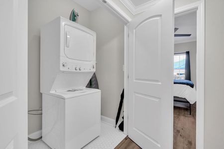 In-unit washer & dryer — pack light & freshen up anytime during your stay.
