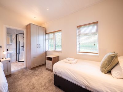 C9344344 b3be 4a46 bd55 123661c7f710 homerunner