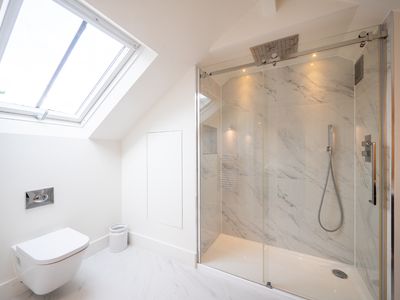 D5f4e1dd 9d21 4f33 af68 166bffe4c4d4 homerunner