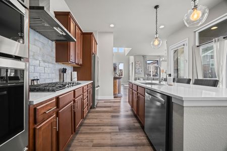 Dcf17143 70a1 48f7 9f4d f3671d802d71 homerunner